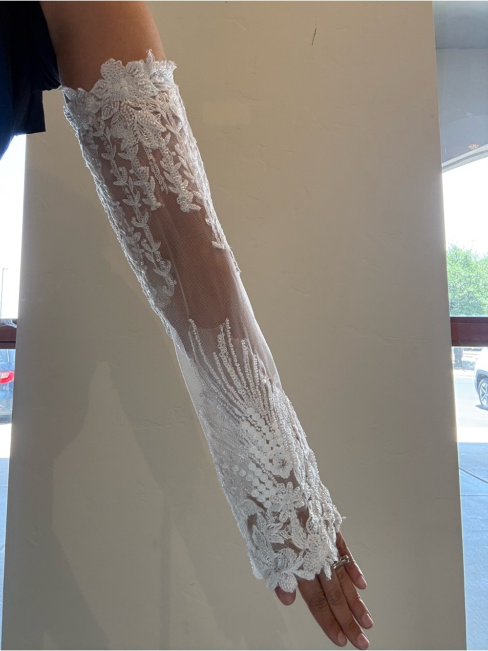 Embroidered Sheer Bridal Arm Sleeve